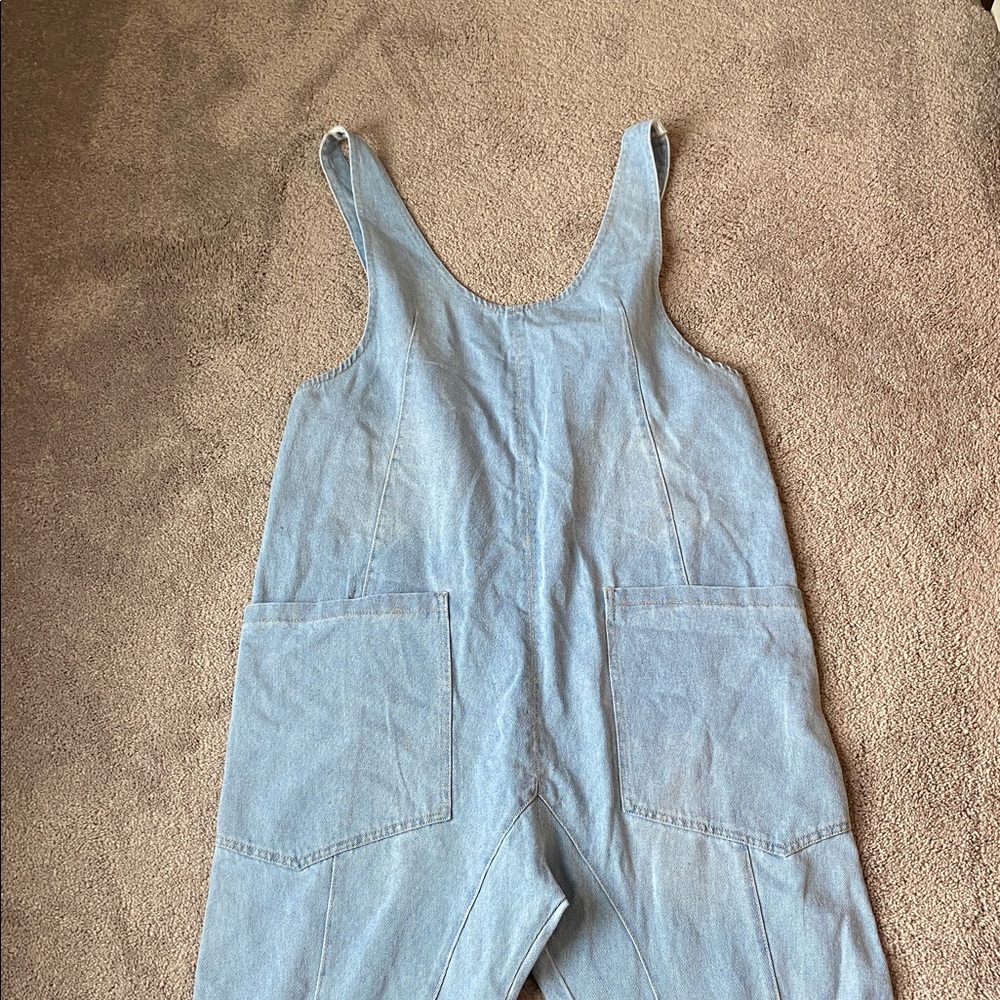 Cupshe Light Wash Denim Overalls Wide Leg Utility Bib SIZE S - Picture 2 of 9